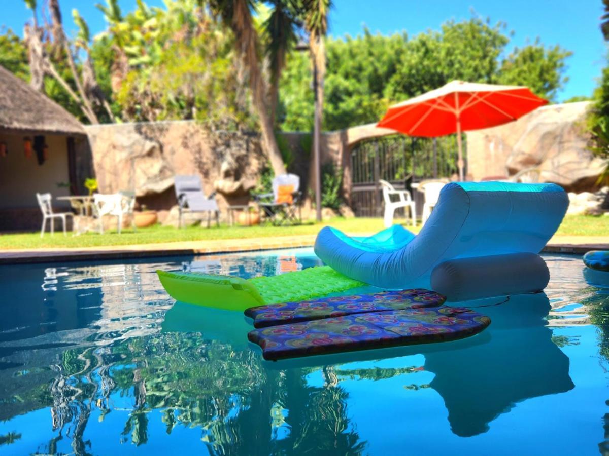Durbanville Pool House エクステリア 写真